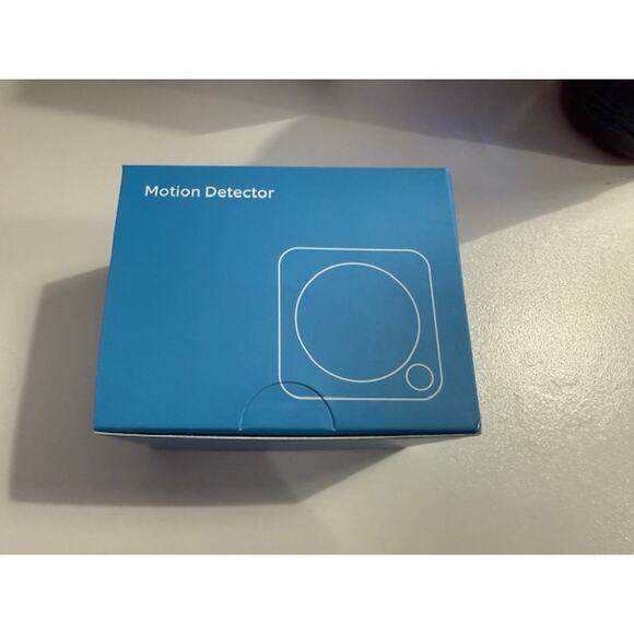 Ring Alarm Motion Detector - 2nd Gen - White - New - Picture 1 of 2